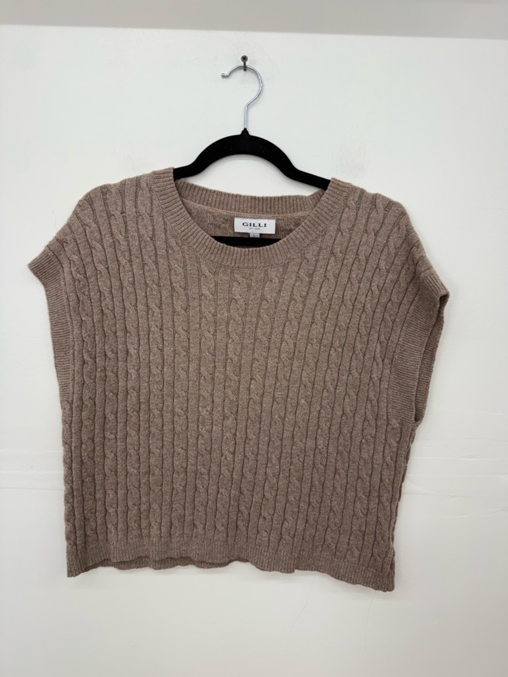 Gilli Cable-Knit Crewneck Sweater Vest G14